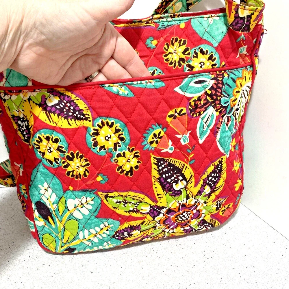 Vera Bradley crossbody bag purse Rumba 2017 retired pink floral quilted solid